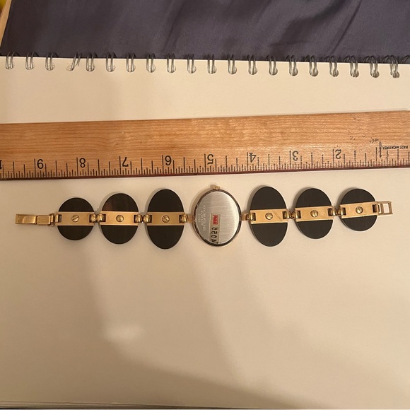 Vintage Renis Genève Wood Link Mechanical Ladies Watch With Faux Tiger Eye Dial - Picture 5 of 5